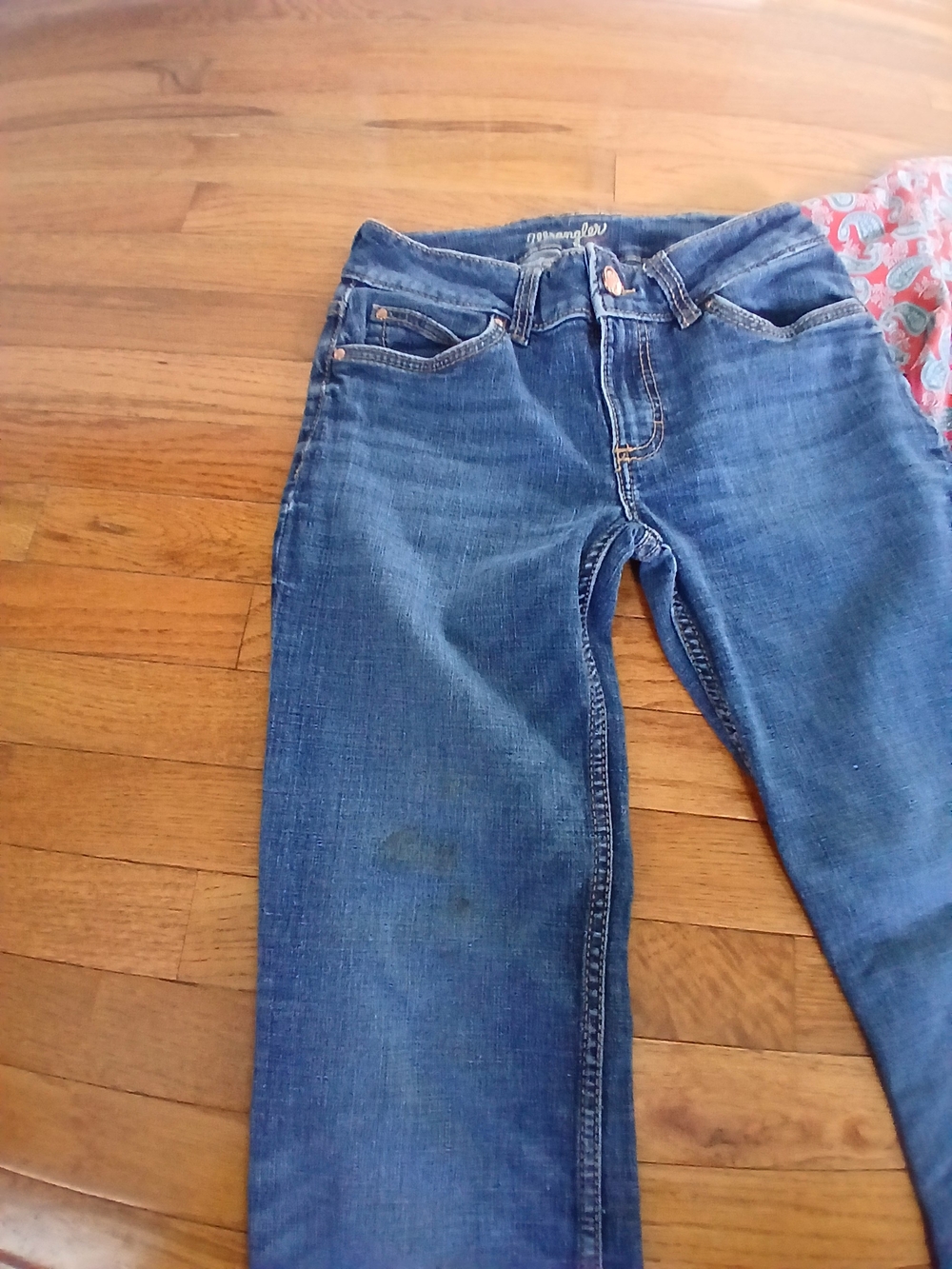 Wrangler Blue Denim Women’s Jeans OUTFIT - Picture 4 of 9